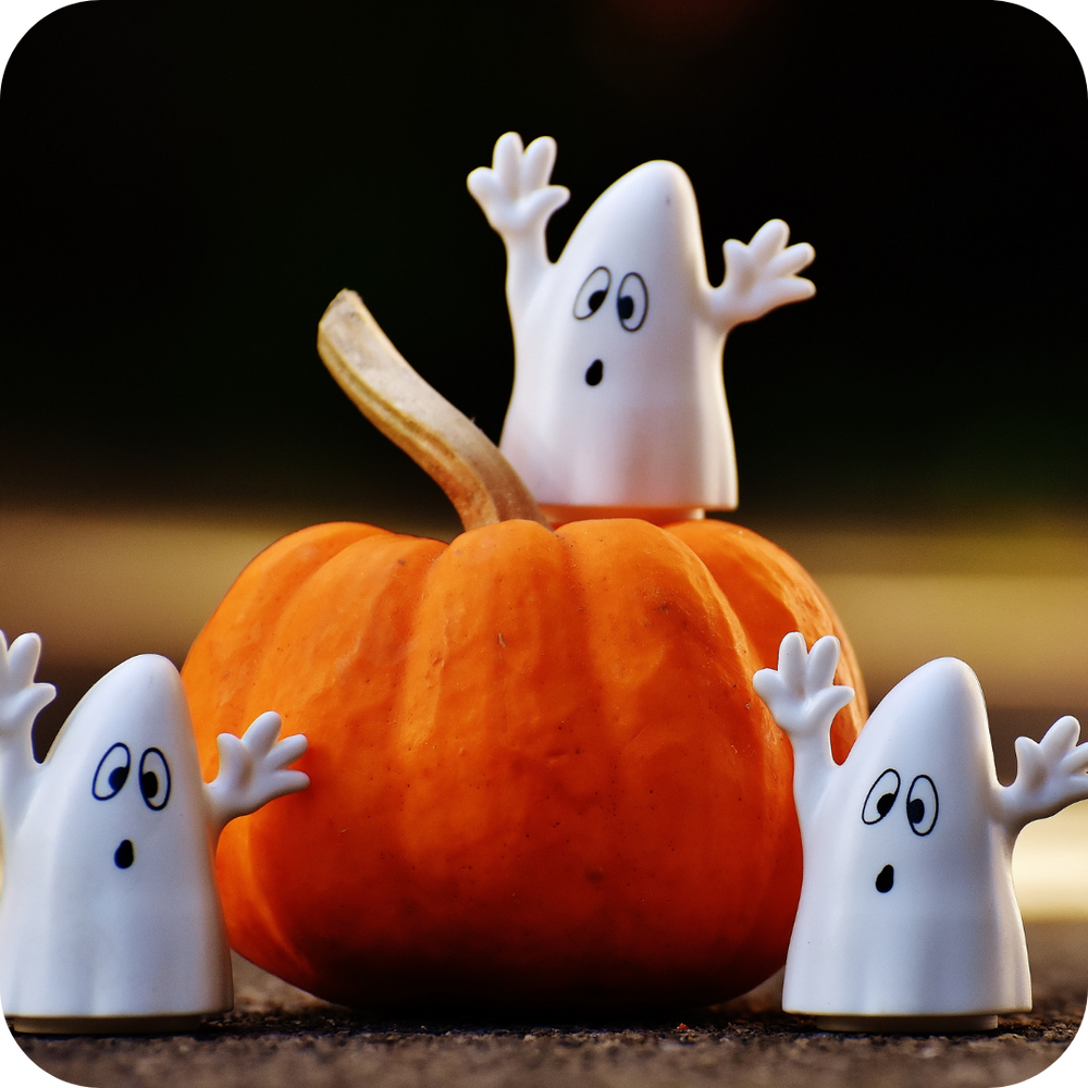 Halloween - Craftiful Fragrance Oils - Supplies for Wax Melts, Candles, Room Sprays, Reed Diffusers, Bath Bombs, Soaps, Perfumes, Bath Salts and Body Sprays